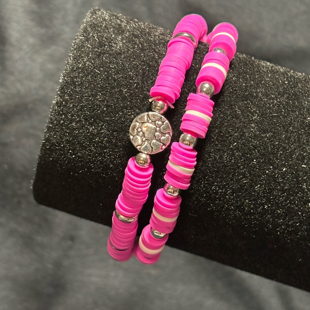 🌹 Handmade clay bead bracelet